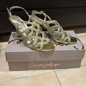 Adrianna Papell boutique heels